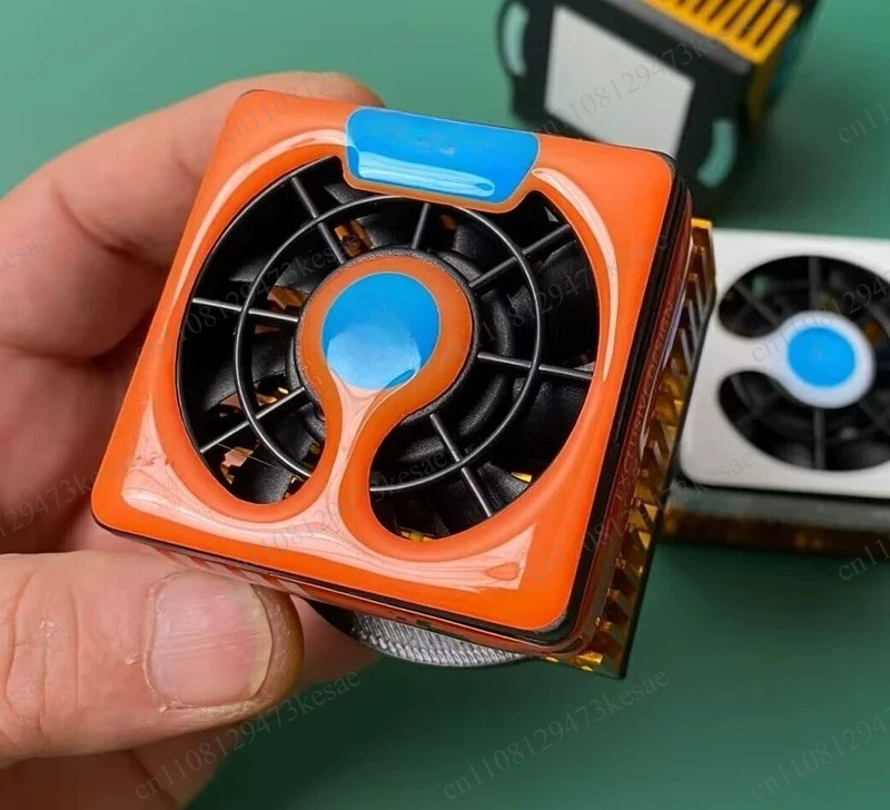 Phone Cooling Fan - 磁気式スマホクーラー 半導体冷却ファン 低騒音TECラジエーター 携帯電話/ポータブルカメラ用