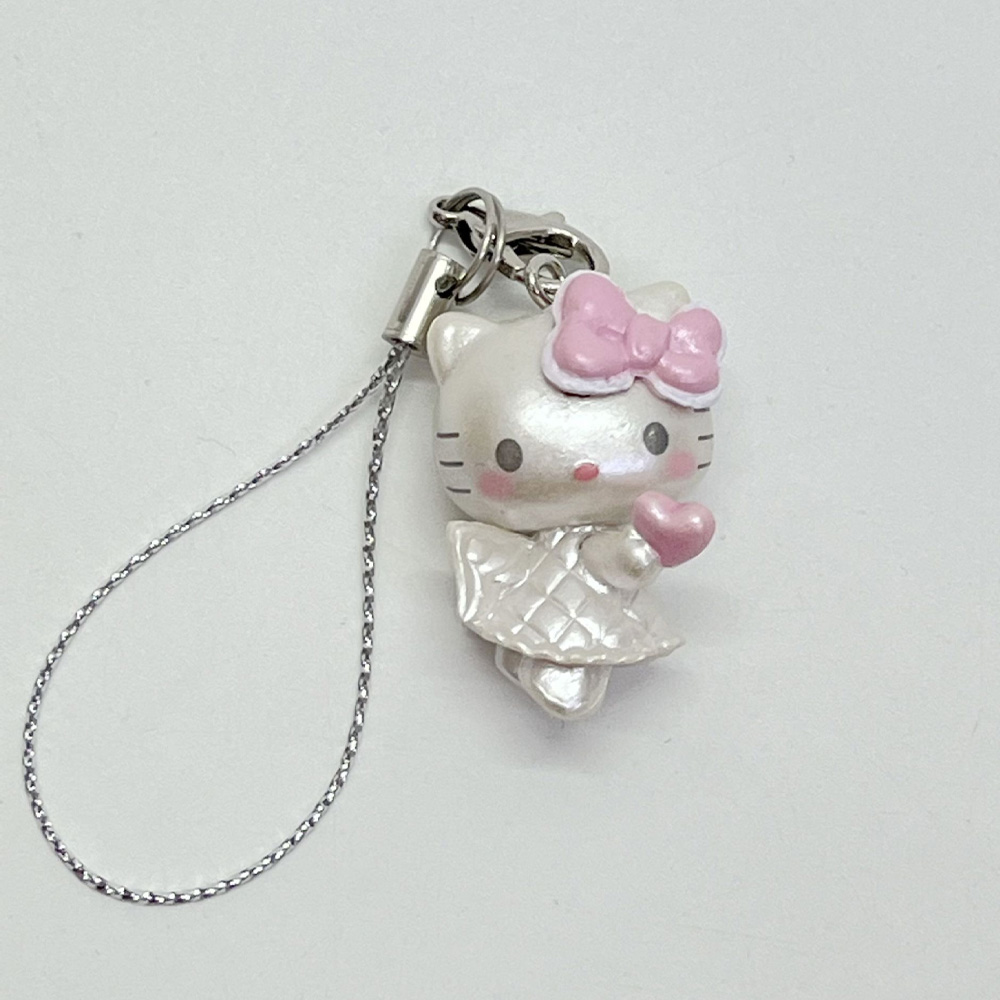 かわいい3Dハローキティの携帯電話用チャーム、キーホルダー。 - Phone Accessories Keychain のレビューと価格