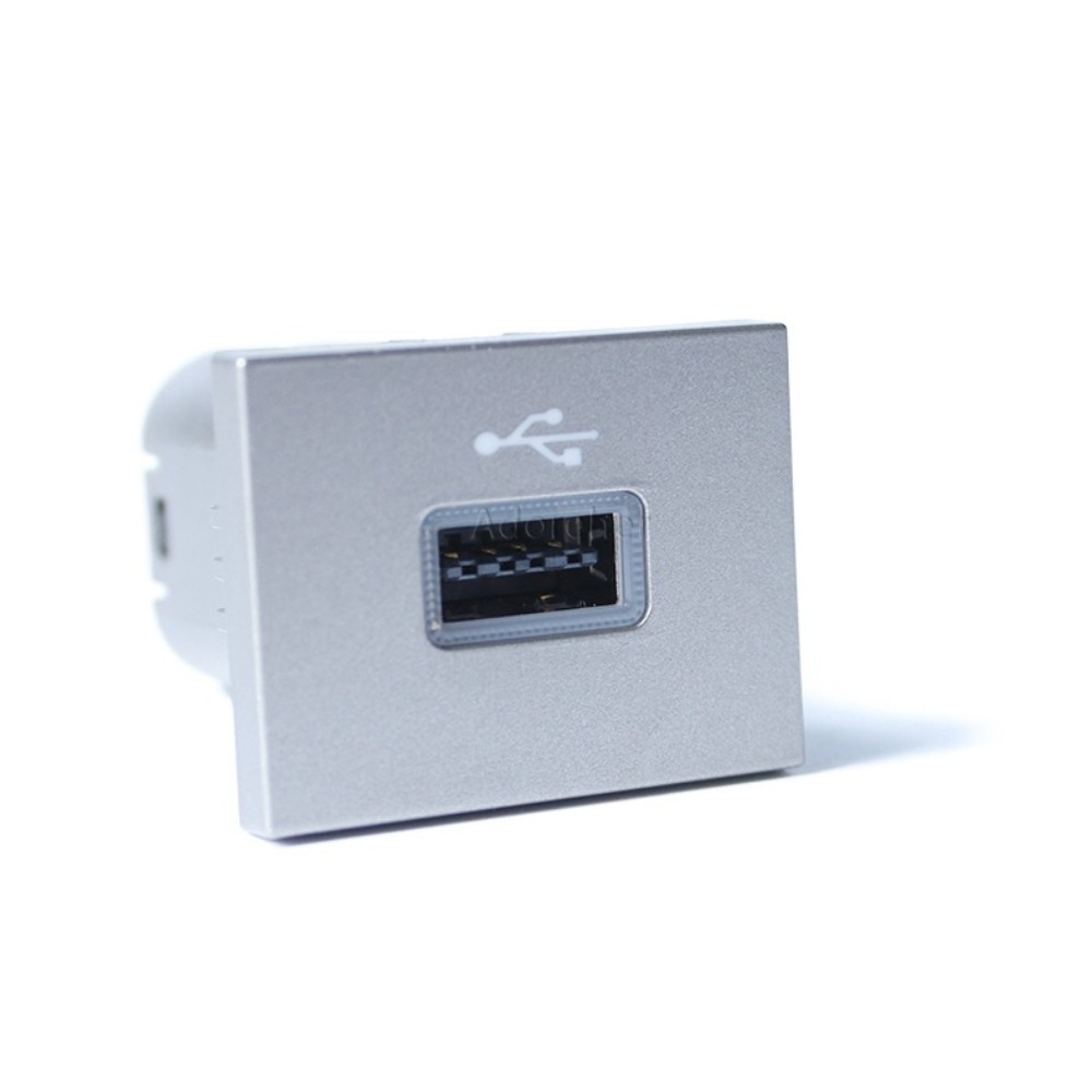 フォードフォーカス MK2 2004-2011 12V/24 - Phone Accessories Charger のレビューと価格